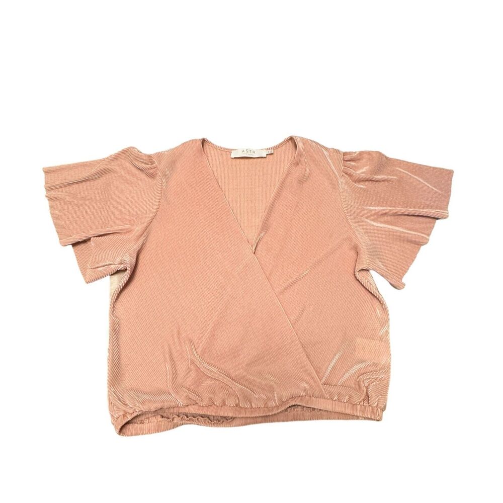 ASTR The Label Short Sleeve Plisse Top Women's M Blush Pink V Neck Surplice Wrap